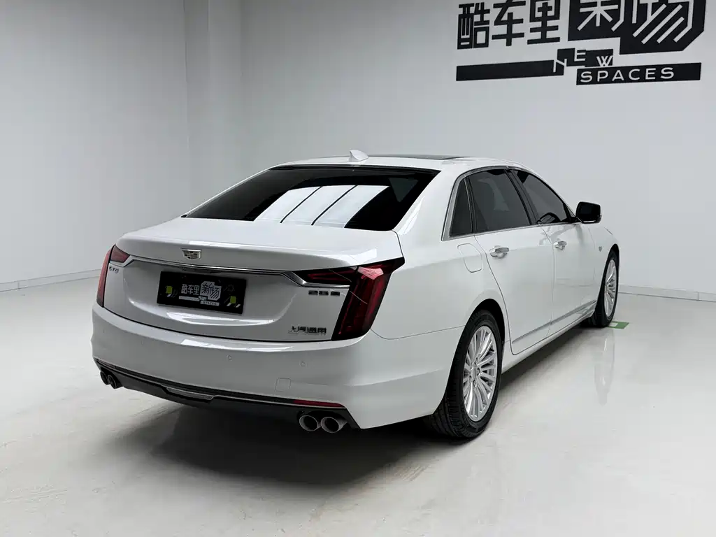 Cadillac CT6 2023 — фото 4