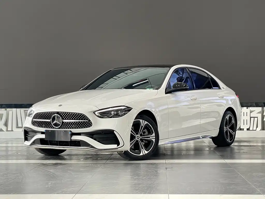 Mercedes-Benz C-Class 2022 — фото 1