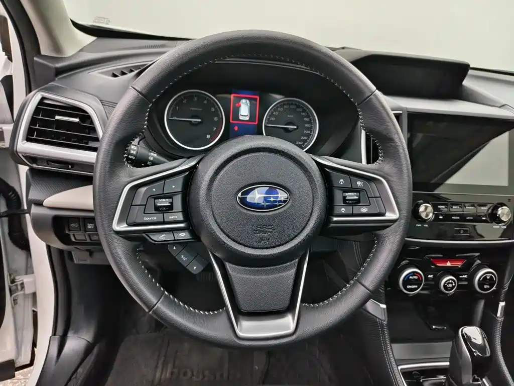 Subaru Forester 2024 — фото 10