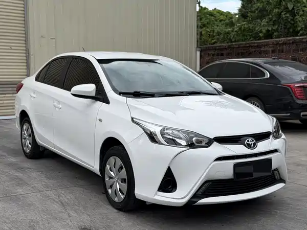 Toyota Yaris L 2019
