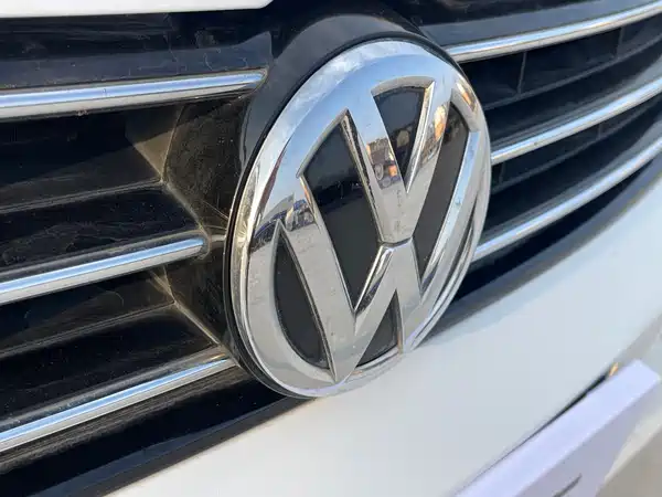 Volkswagen Sagitar 2019