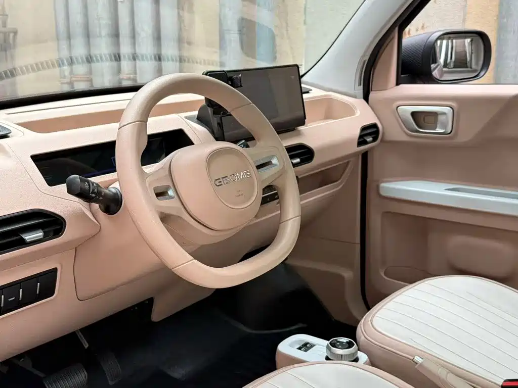 Geely Galaxy Panda 2023 — фото 9