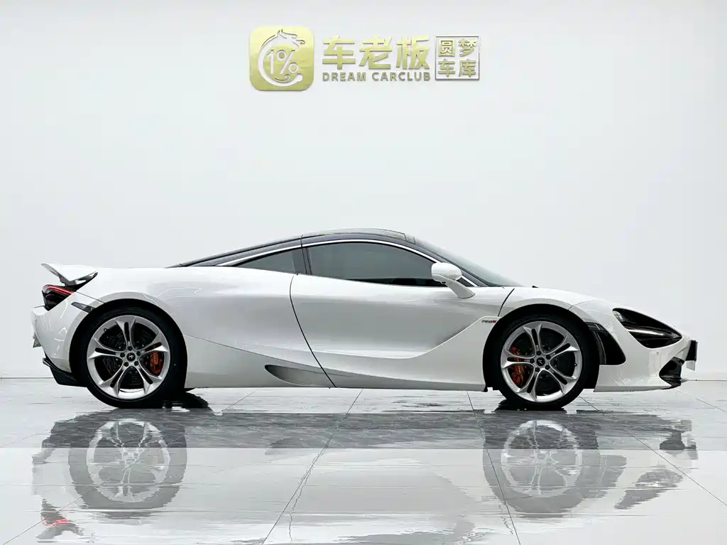 McLaren 720S 2020 — фото 10