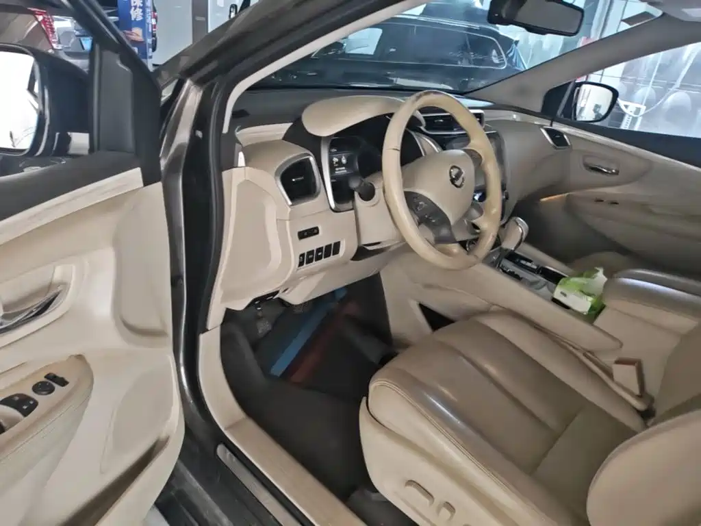Nissan Murano 2019 — фото 16