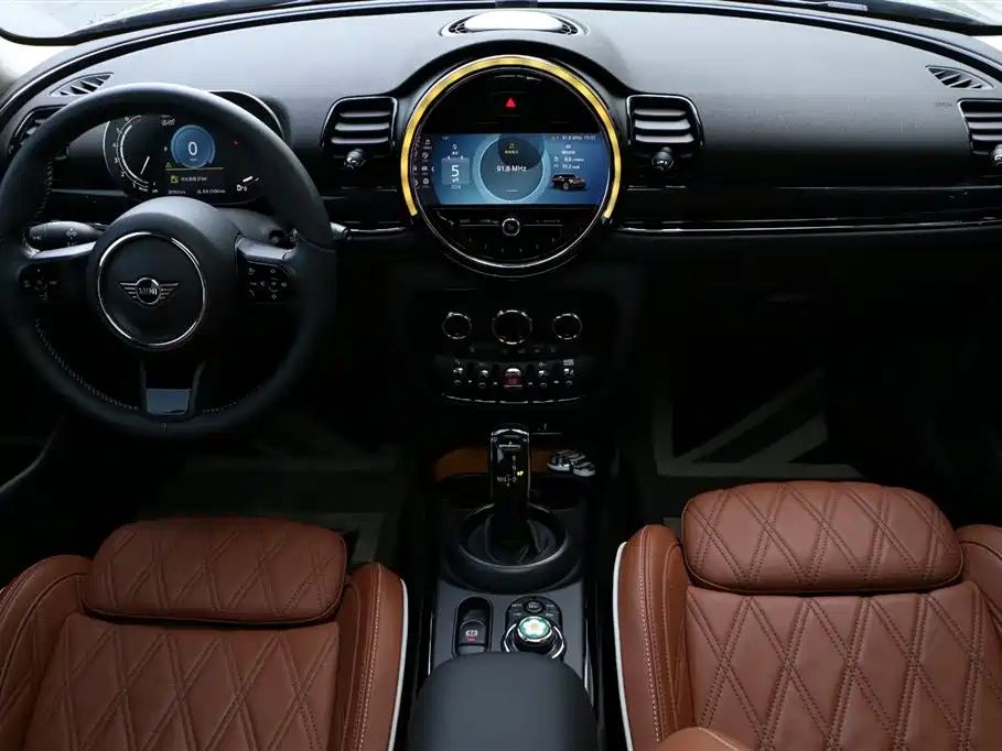 MINI Clubman 2022 — фото 14
