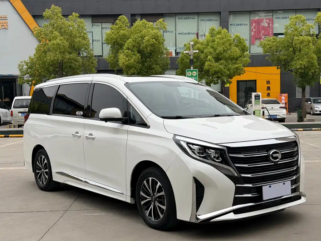 GAC Motor Trumpchi M8 2021 — фото 3