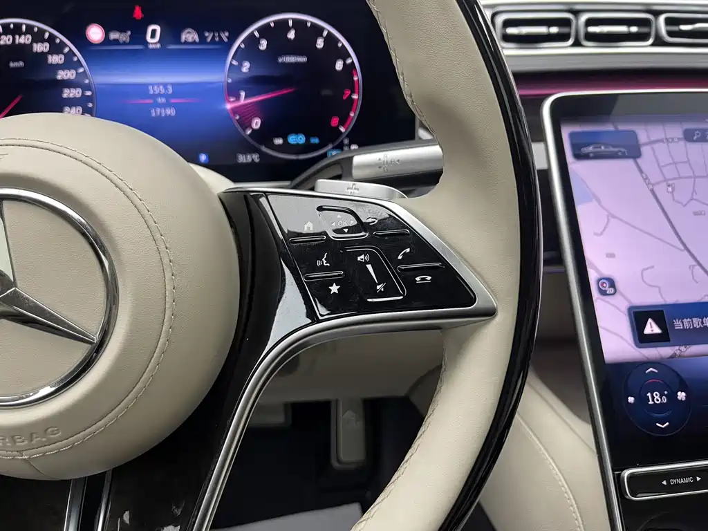 Mercedes-Benz Maybach S-Class 2022 — фото 13