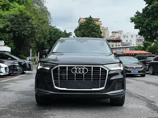 Audi Q7 2021