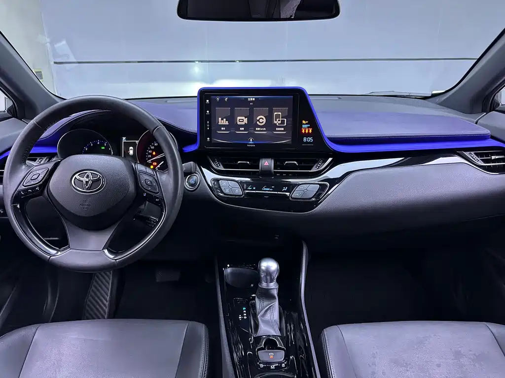 Toyota IZOA 2019 — фото 7