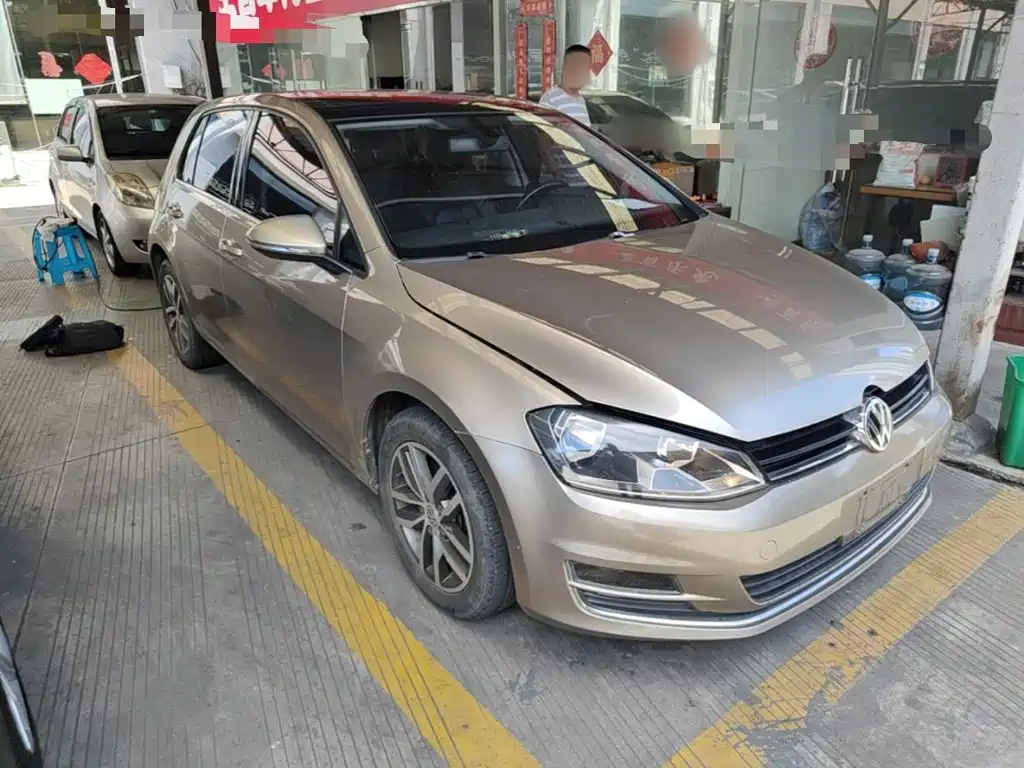 Volkswagen Golf 2016