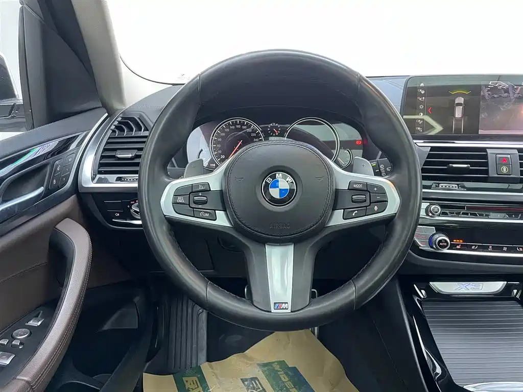 BMW X3 2019 — фото 15
