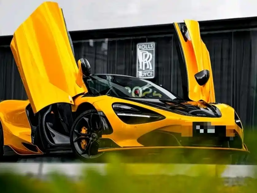 McLaren 720S 2020 — фото 3