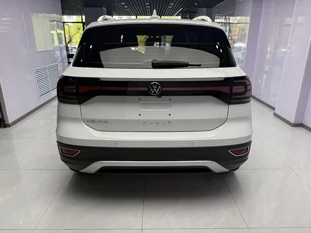 Volkswagen Tacqua 2022