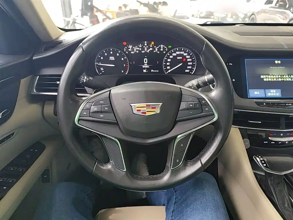 Cadillac CT6 2018 — фото 10