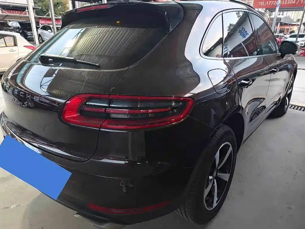 Porsche Macan 2018 — фото 15