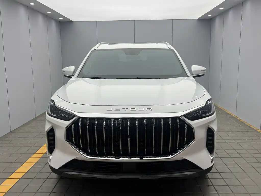 Jetour X70 PLUS 2023 — фото 2