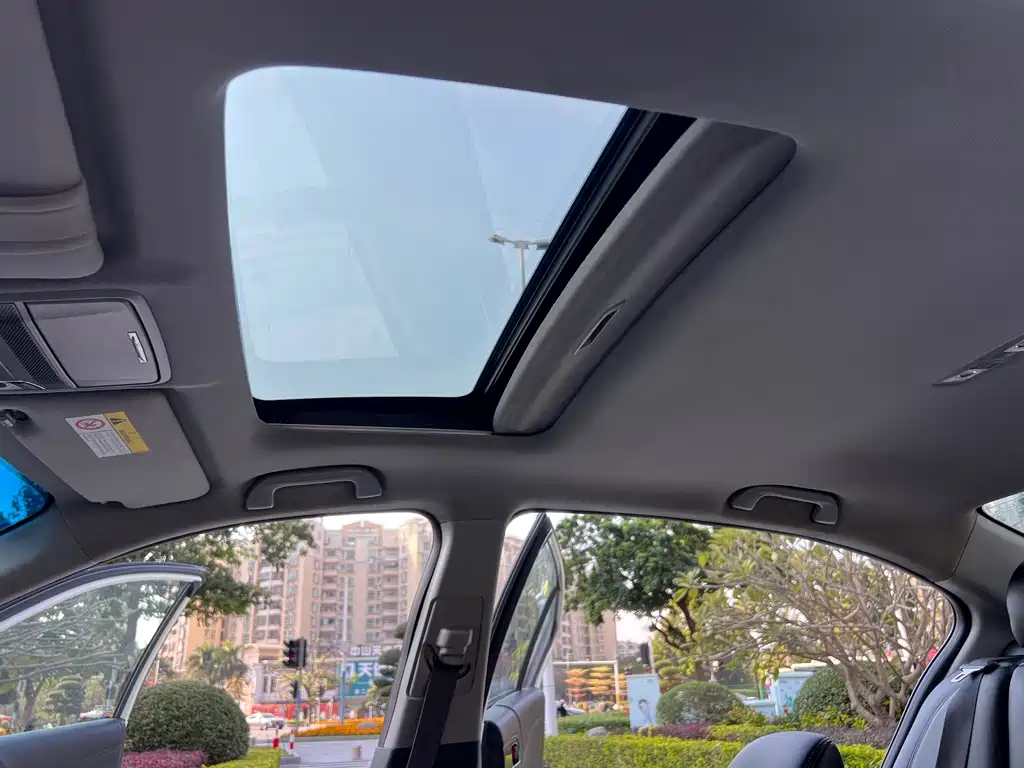Honda Accord 2017 — фото 13
