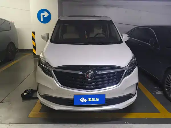 Buick GL8 2021