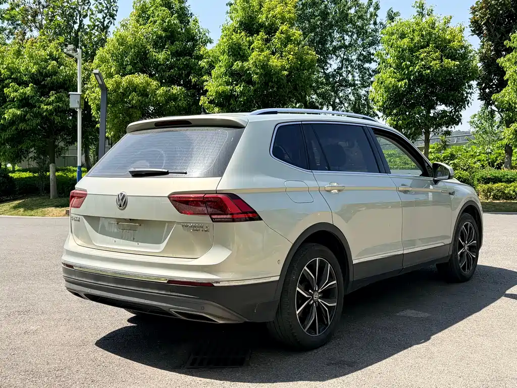 Volkswagen Tiguan L 2019 — фото 5