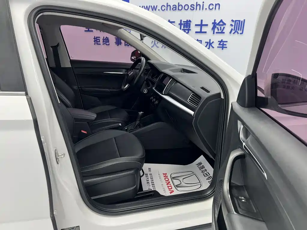 Skoda Kamiq 2022 — фото 9