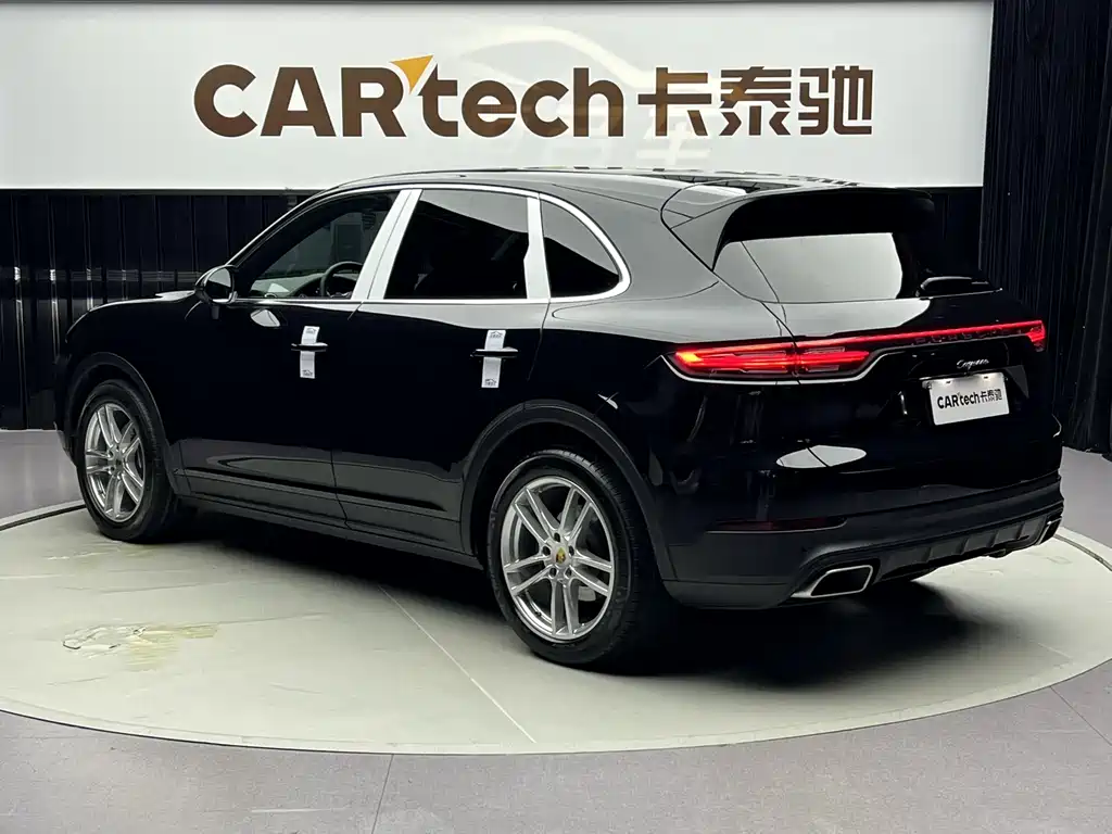 Porsche Cayenne 2019 — фото 6