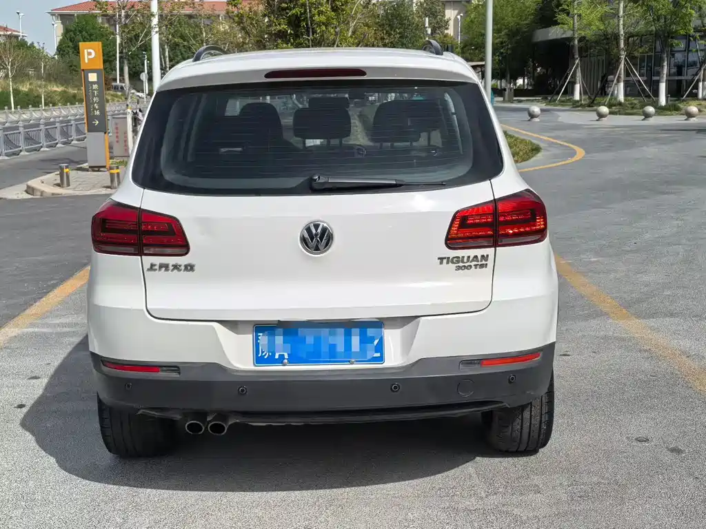 Volkswagen Tiguan 2017 — фото 8