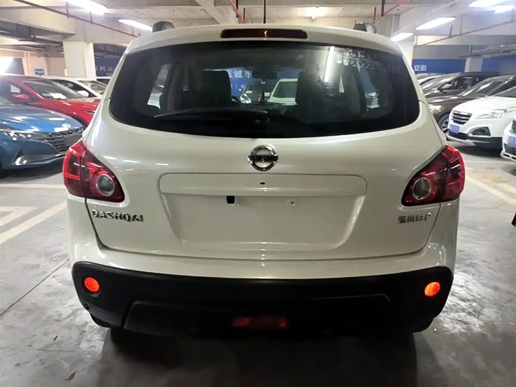 Nissan Qashqai 2015 — фото 6