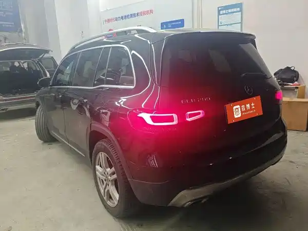 Mercedes-Benz GLB 2022