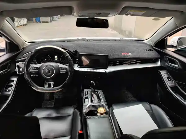 MG MG5 2022