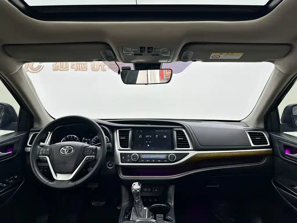 Toyota Highlander 2021 — фото 13