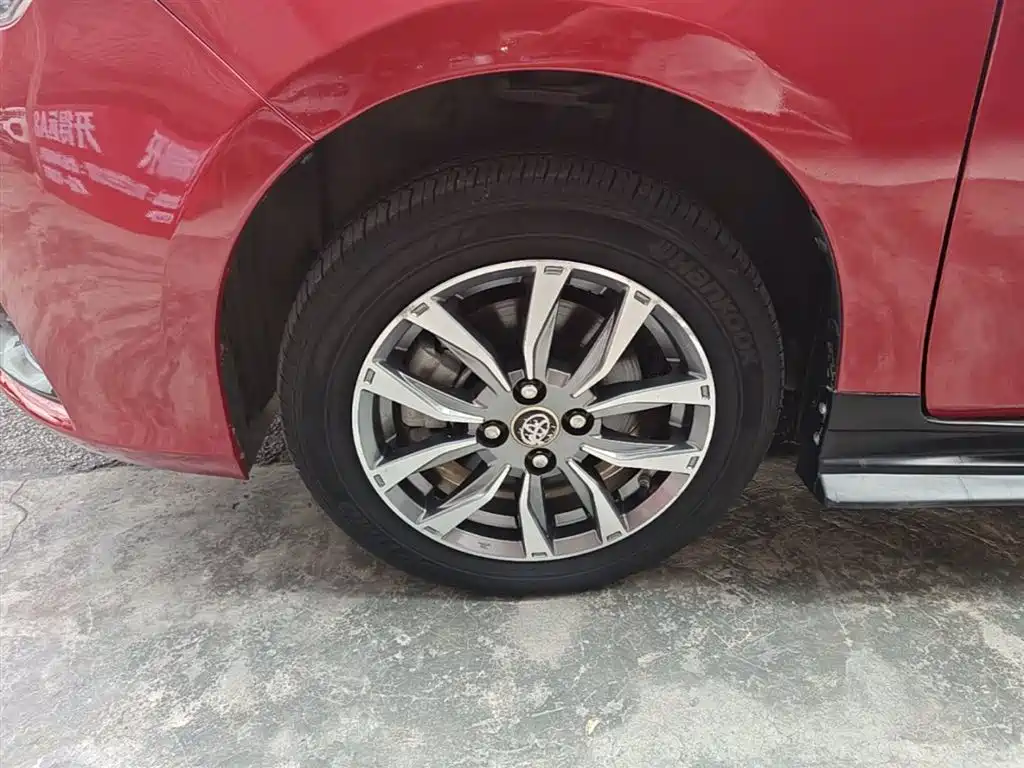 Toyota Yaris L 2020 — фото 23