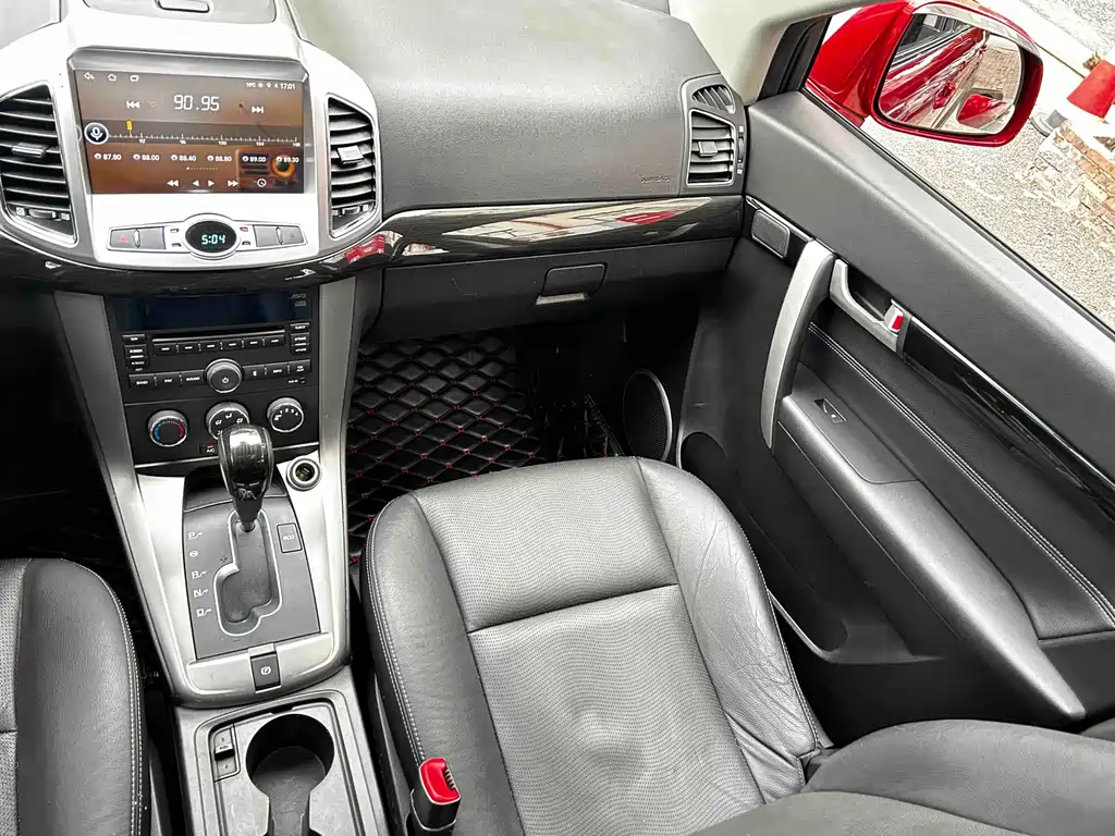 Chevrolet Captiva 2014 — фото 14