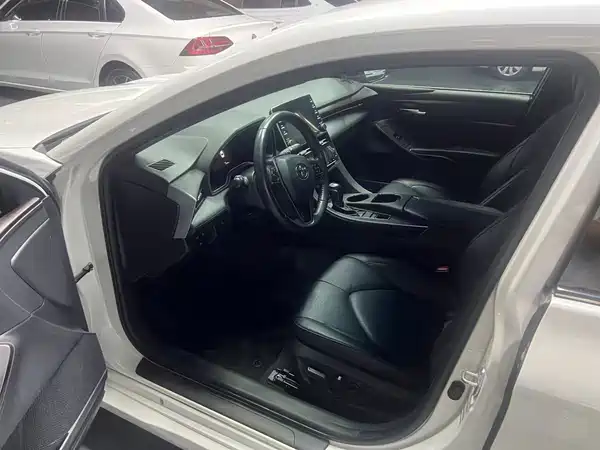 Toyota Avalon 2021