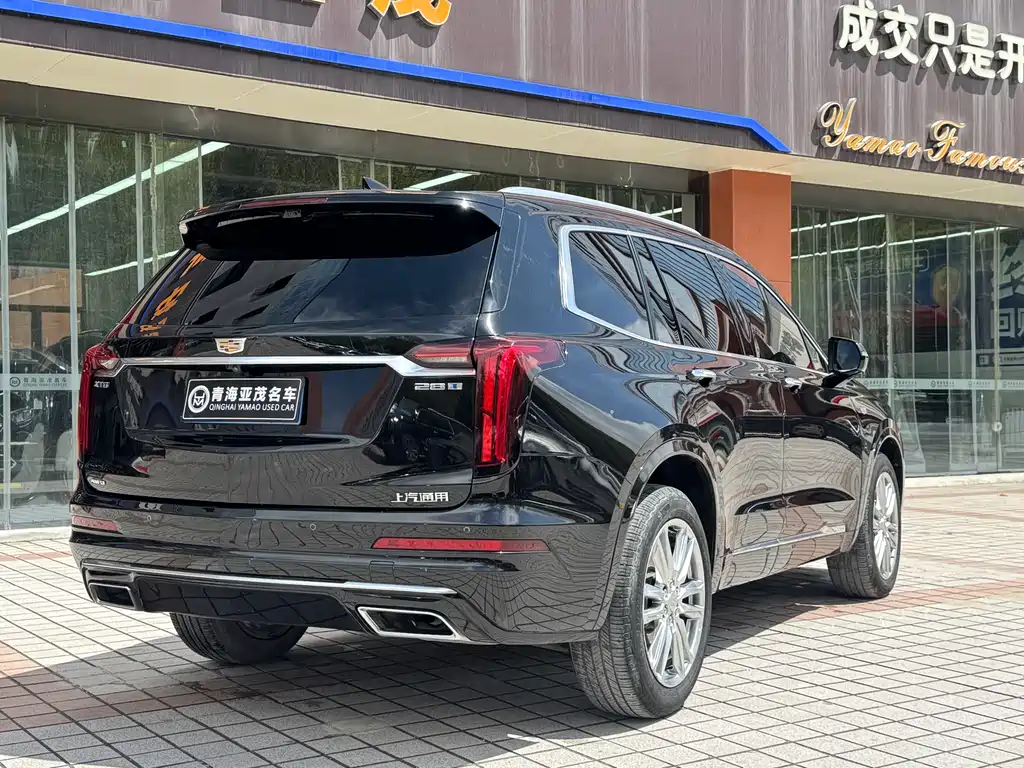 Cadillac XT6 2022 — фото 19