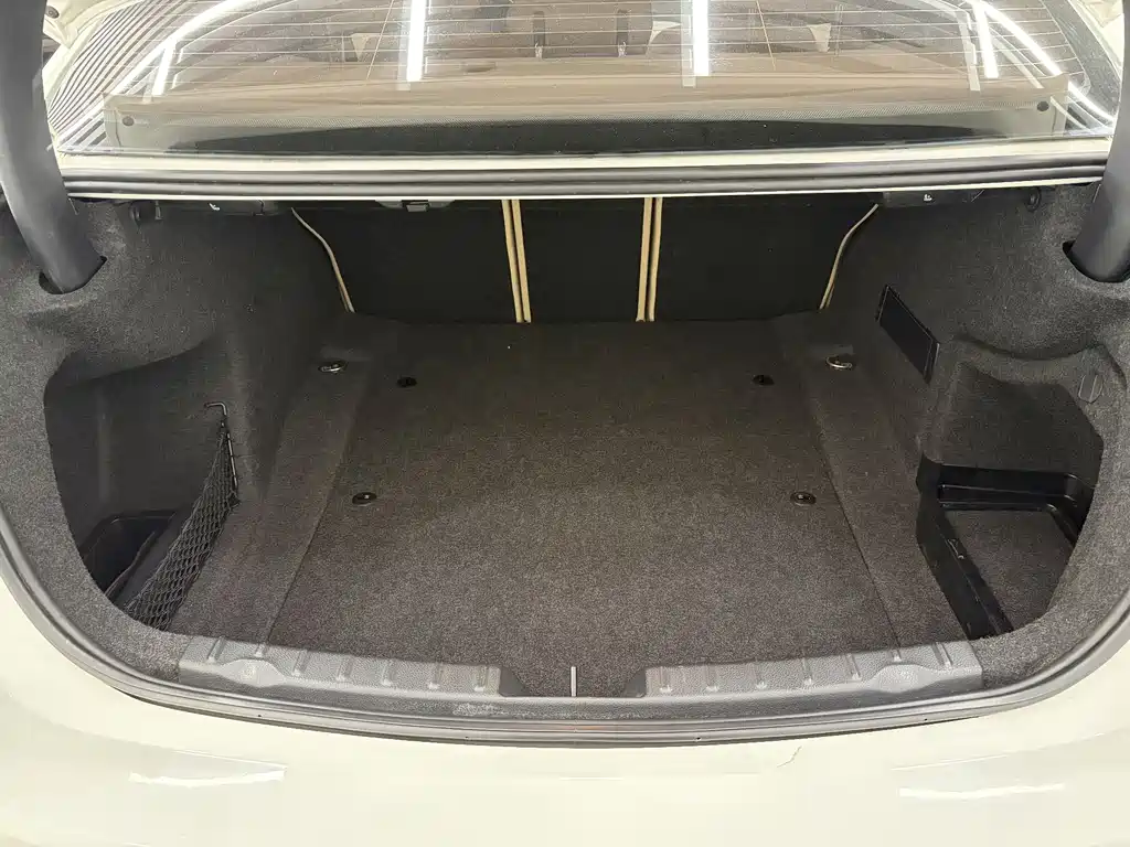 BMW 3 Series 2013 — фото 14