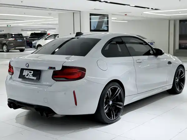 BMW M2 2019