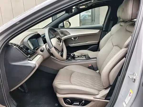 BYD Han 2025