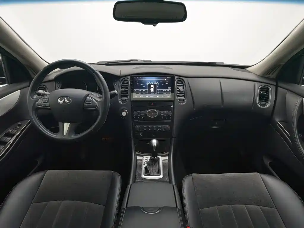Infiniti QX50 2017 — фото 5