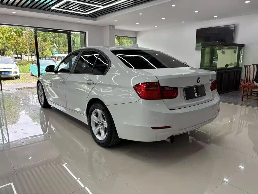 BMW 3 Series 2013 — фото 4