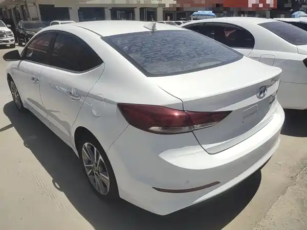 Hyundai Celesta 2016