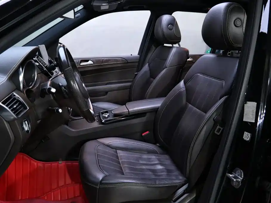 Mercedes-Benz GLE 2018 — фото 15