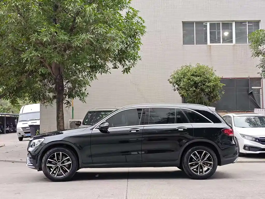 Mercedes-Benz GLC 2022