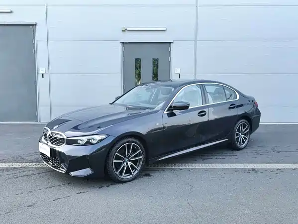 BMW 3 Series 2025