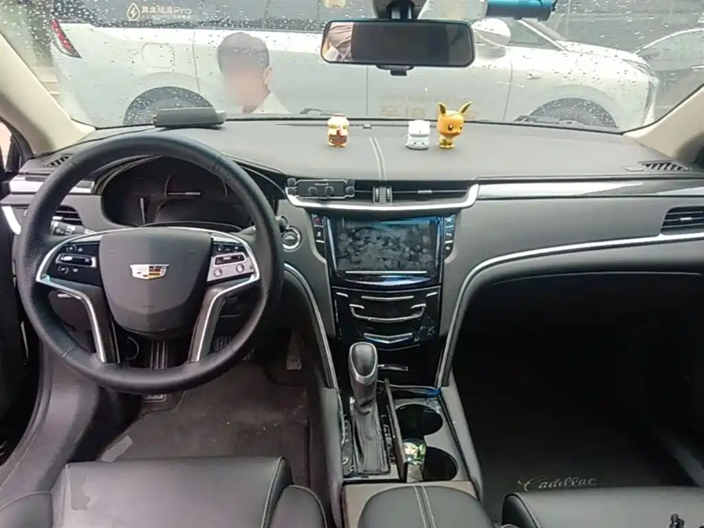 Cadillac XTS 2019 — фото 16