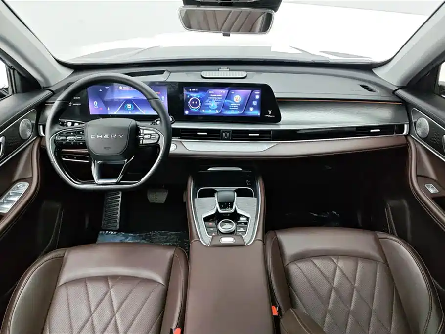 Chery Tiggo 8 PRO 2023 — фото 12