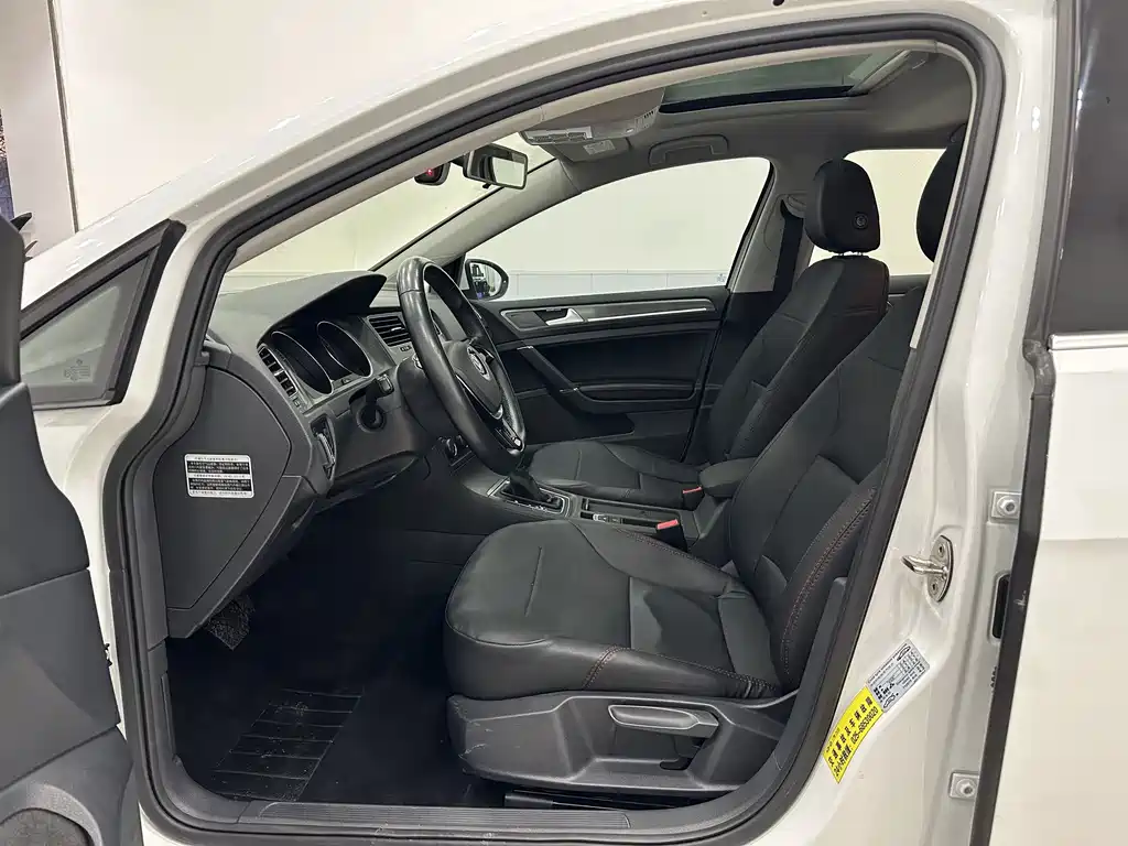 Volkswagen Golf 2016