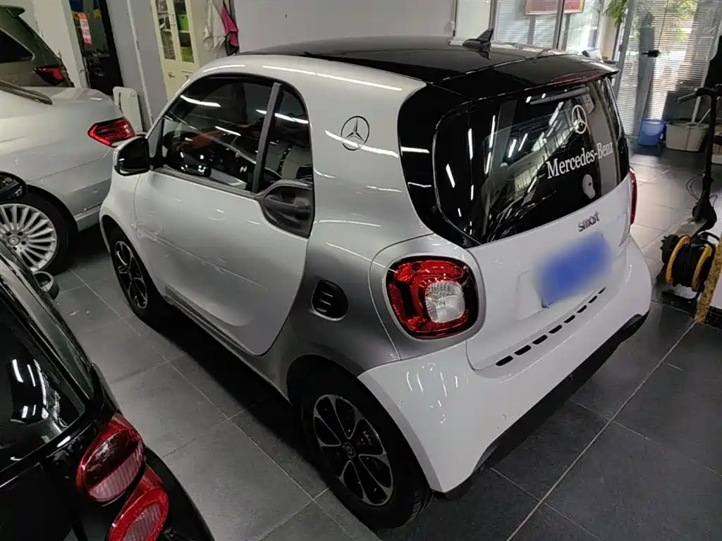 smart Fortwo 2016 — фото 5