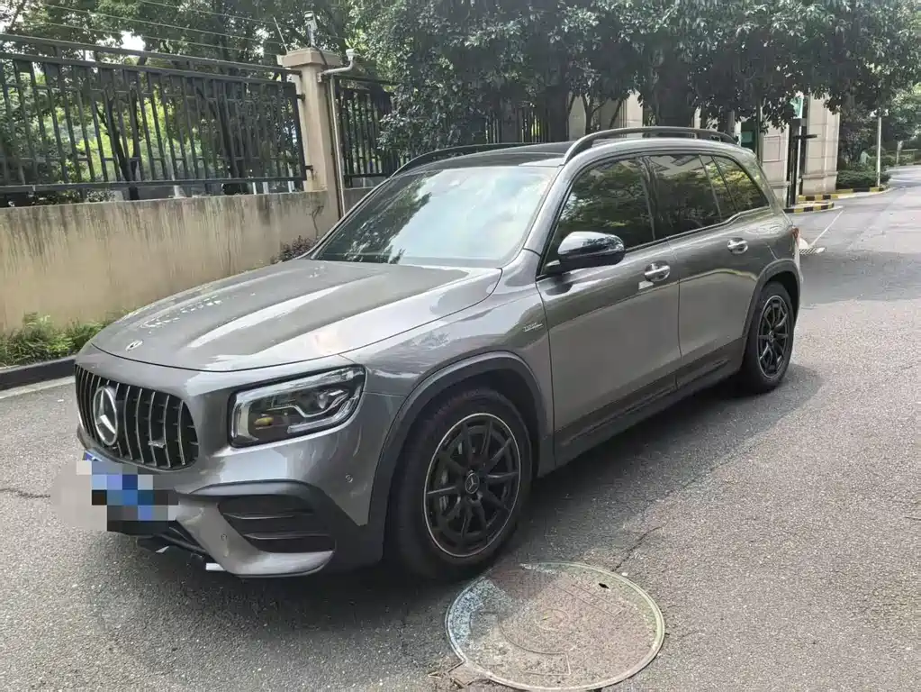 Mercedes-Benz GLB AMG 2023 — фото 1