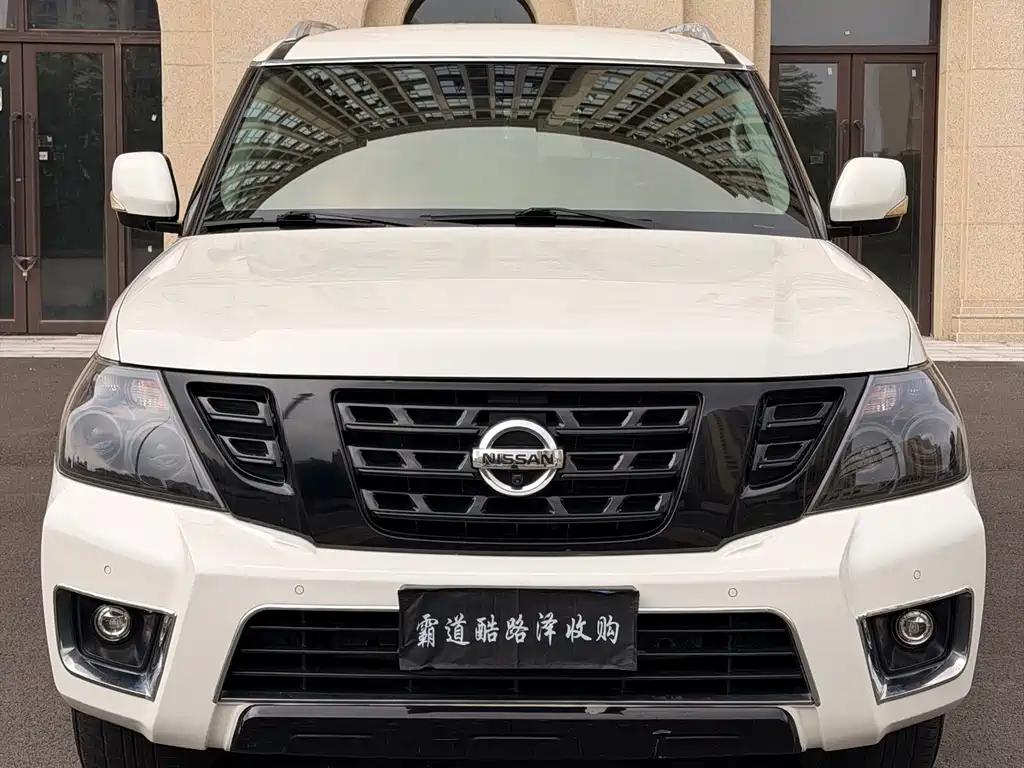 Nissan Patrol 2019 — фото 1