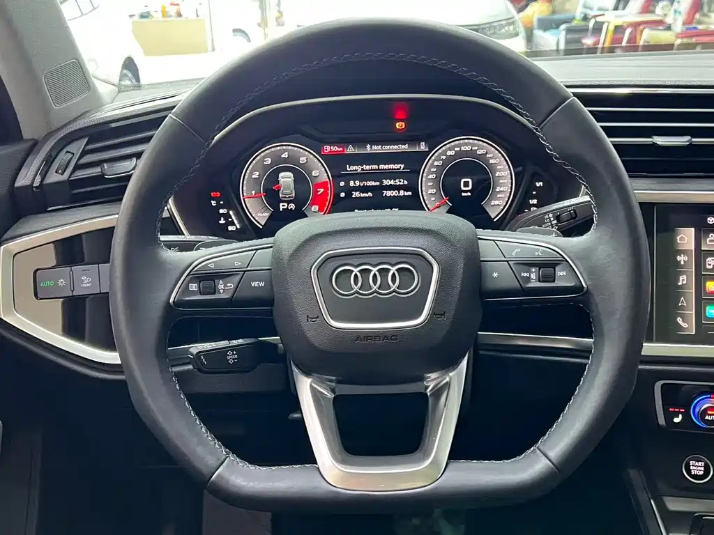 Audi Q3 2022 — фото 10